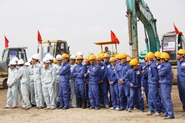 Top mẫu áo công nhân xây dựng đẹp nhất 5 ao quan cong nhan xay dung