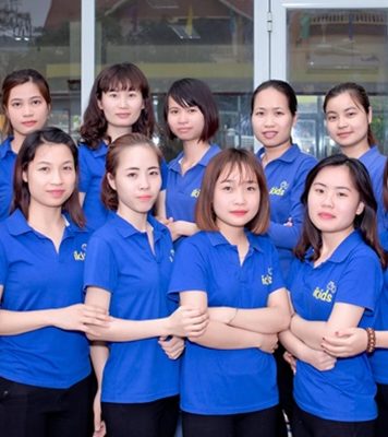 dong phuc giao vien mam non